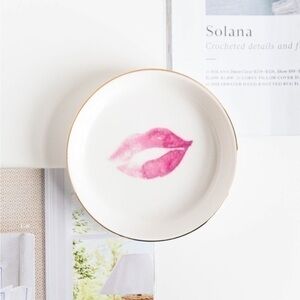 Jewelry Dish Lips/Lipsticks Ceramic Deco